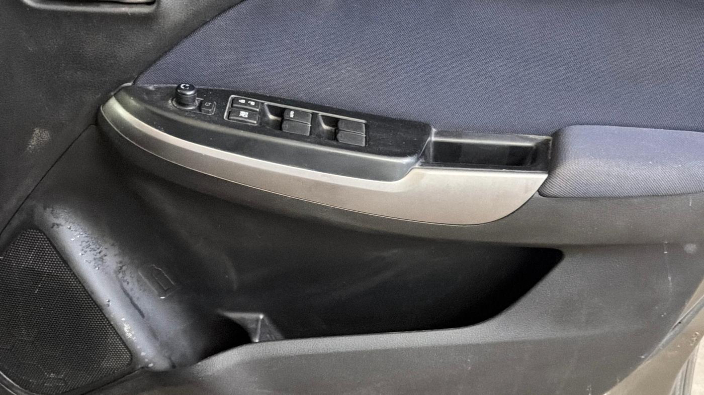2019 Maruti Baleno ZETA PETROL 1.2, Petrol, Manual, 28,993 km, Driver Side Door Panels Control