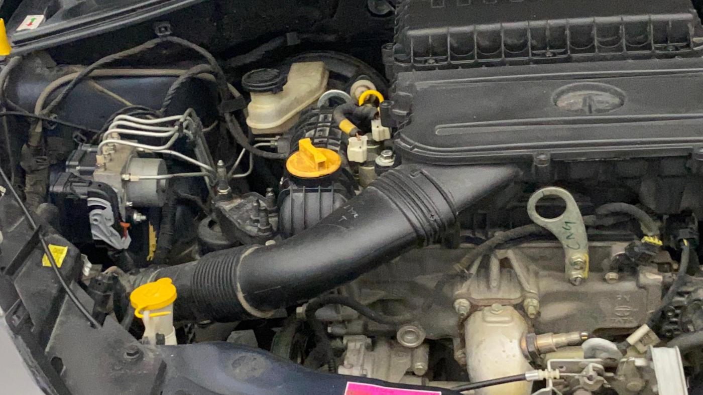 2022 Tata Tiago XZ PLUS CNG, CNG, Manual, 1,11,624 km, Engine View - Right