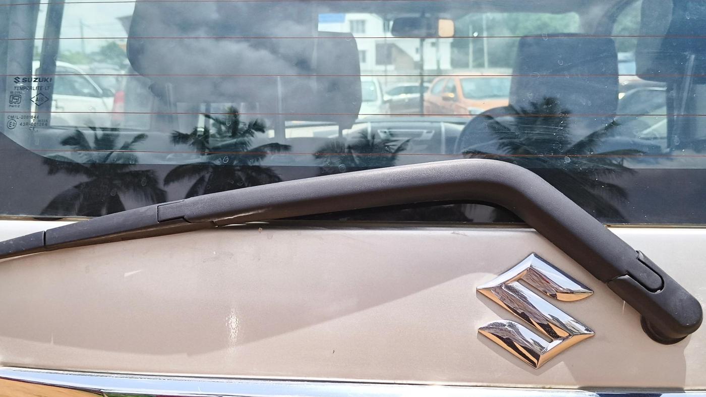 2016 Maruti Wagon R 1.0 VXI AMT, Petrol, Automatic, 72,868 km, Rear Wiper