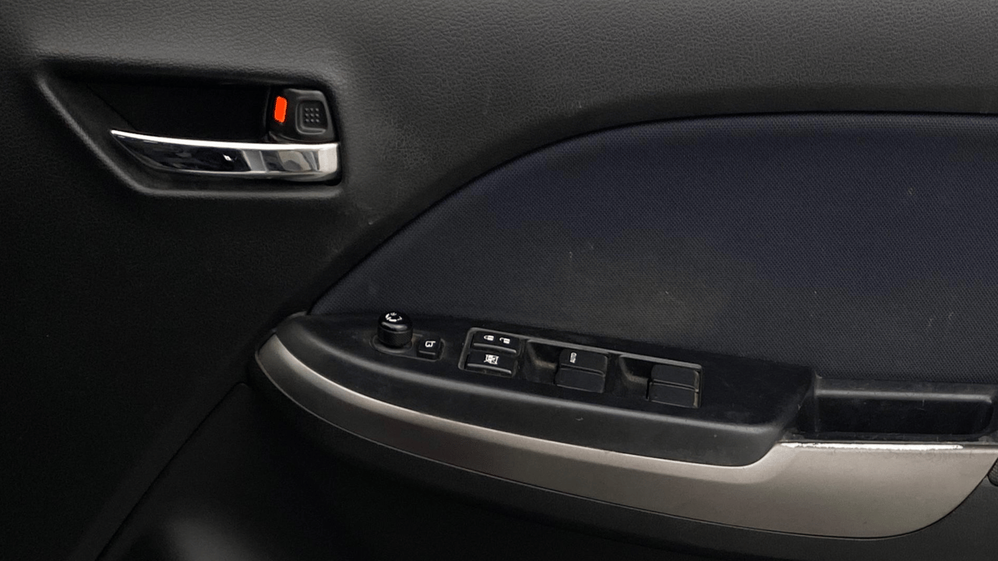 2021 Maruti Baleno ZETA PETROL 1.2, Petrol, Manual, 63,934 km, Driver Side Door Panels Control