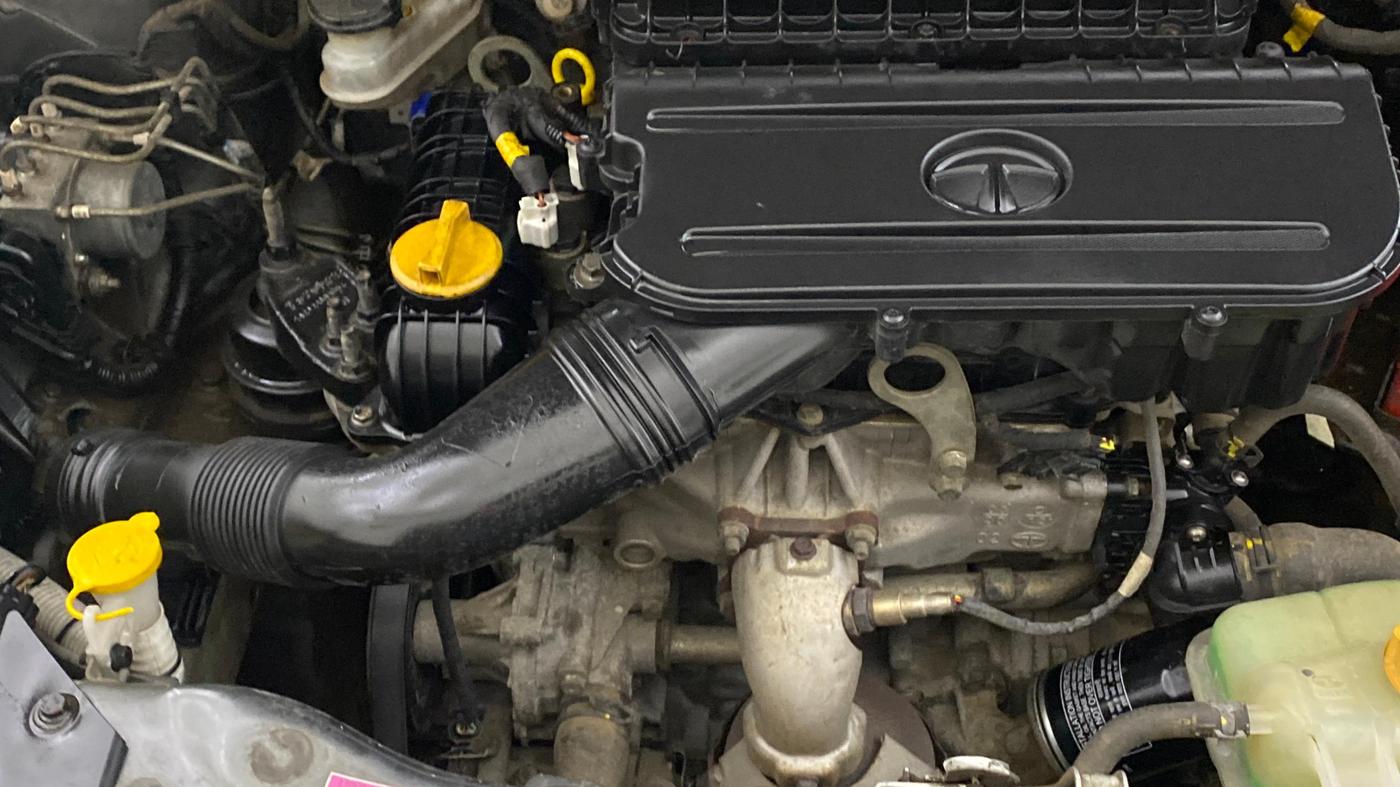 2020 Tata Tiago XZ PETROL, Petrol, Manual, 75,992 km, Engine View - Right