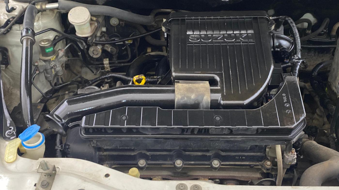 2015 Maruti Swift VXI, Petrol, Manual, 43,088 km, Engine View - Right