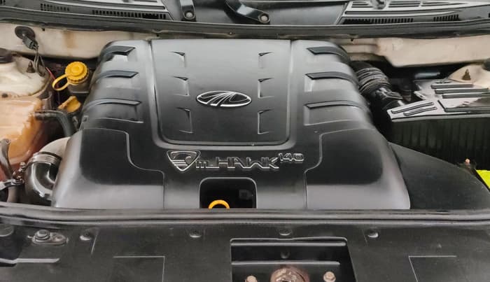 2016 Mahindra XUV500 W4, Diesel, Manual, 1,11,033 km, Engine View