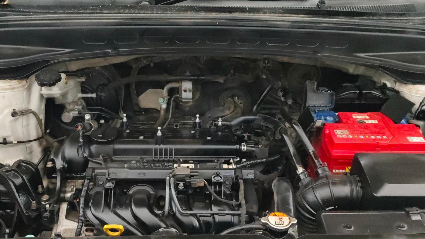 2016 Hyundai Creta SX PLUS AT 1.6 PETROL, Petrol, Automatic, 1,03,742 km, Engine View