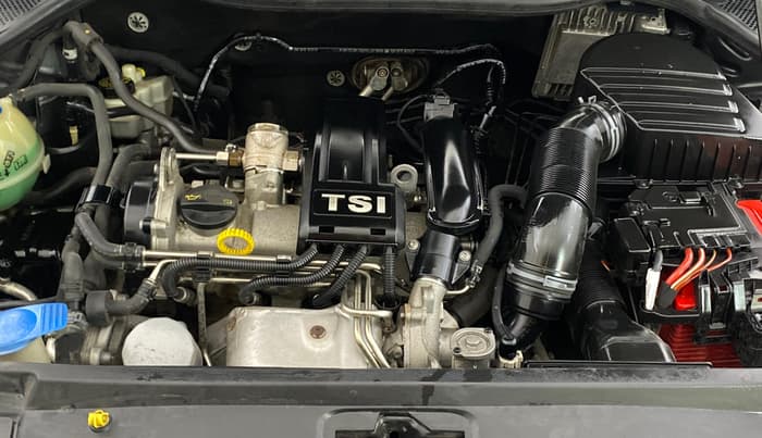 2016 Volkswagen Polo GT TSI AT, Petrol, Automatic, 73,989 km, Engine View