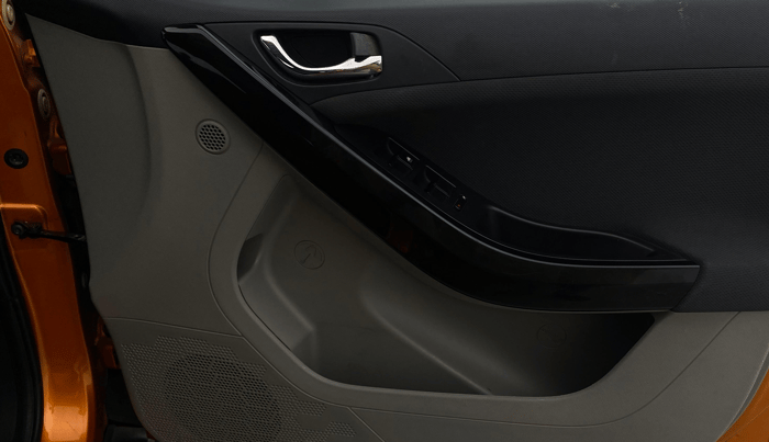 2019 Tata NEXON XZA PLUS PETROL, Petrol, Automatic, 48,562 km, Driver Side Door Panels Control