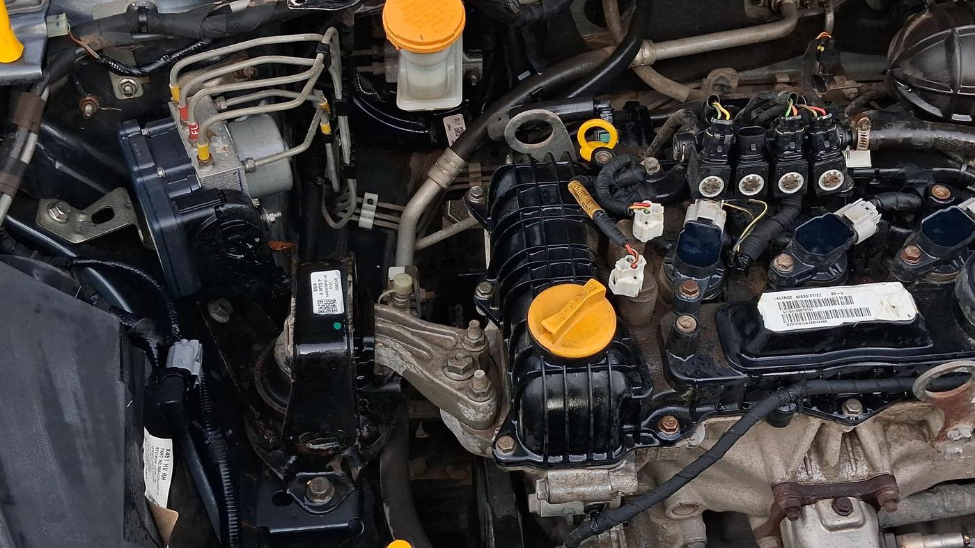 2021 Tata ALTROZ XZ PETROL, CNG, Manual, 63,893 km, Engine View - Right