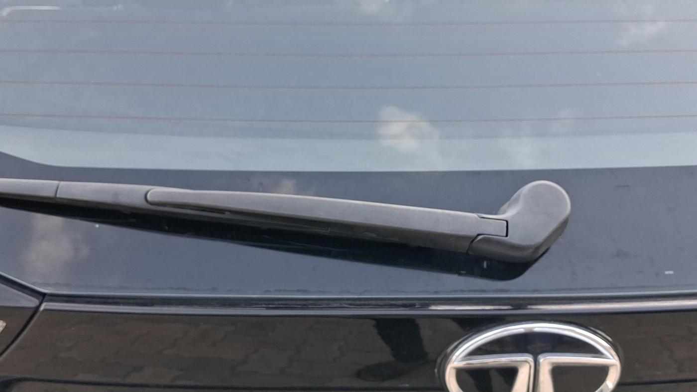 2021 Tata ALTROZ XZ PETROL, CNG, Manual, 63,893 km, Rear Wiper