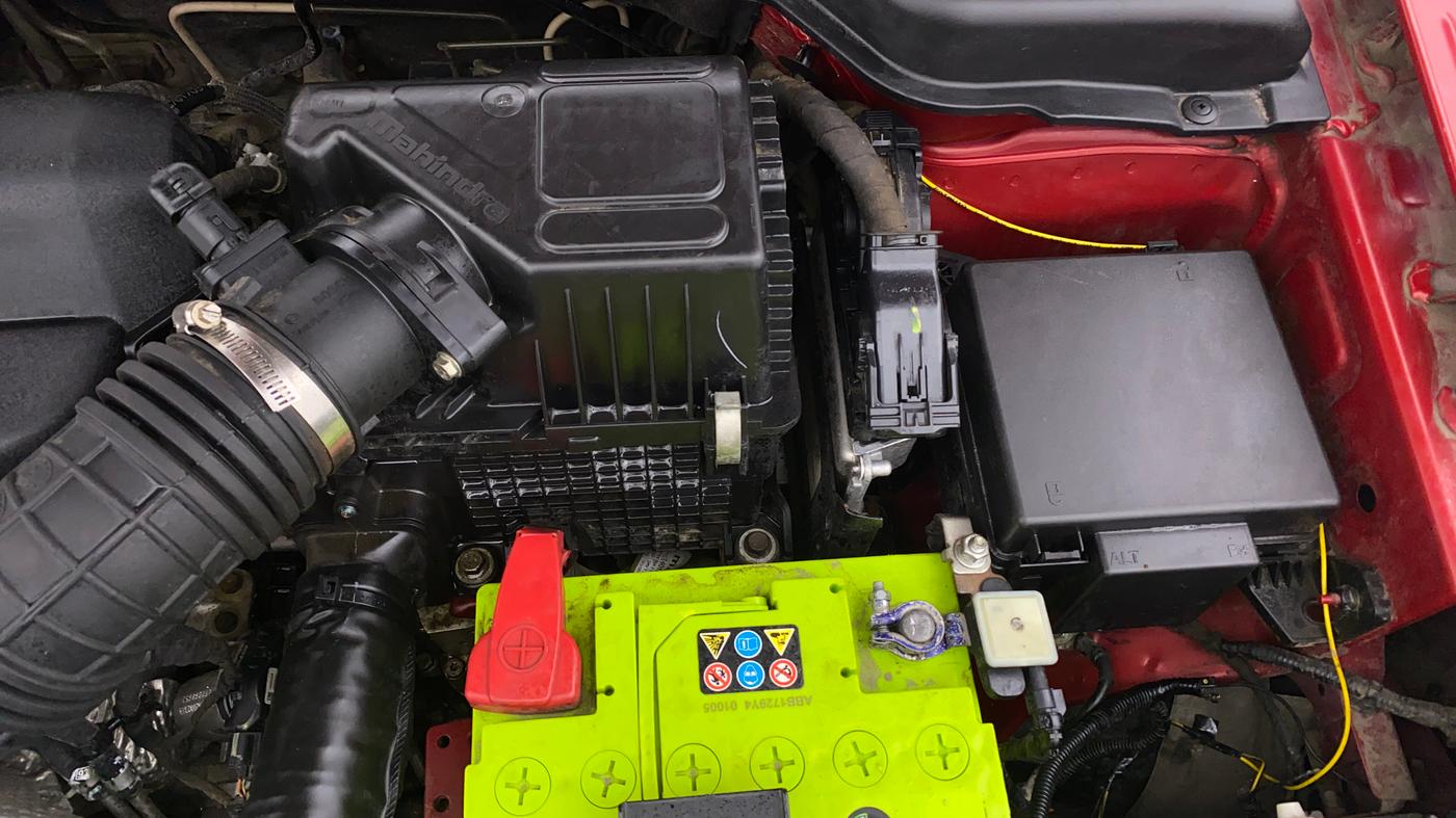 2022 Mahindra XUV300 W6 1.5 DIESEL AMT, Diesel, Automatic, 60,791 km, Engine View - Left