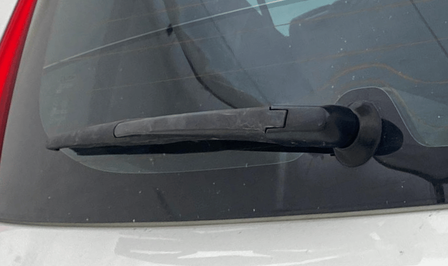 2020 Maruti Ertiga ZXI+ SHVS, Petrol, Manual, 1,01,599 km, Rear Wiper