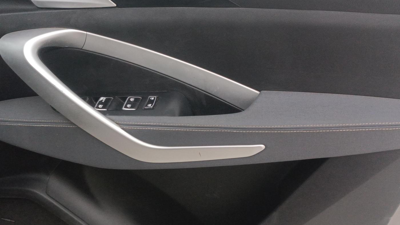2019 MG HECTOR STYLE 2.0 DIESEL, Diesel, Manual, 66,136 km, Driver Side Door Panels Control