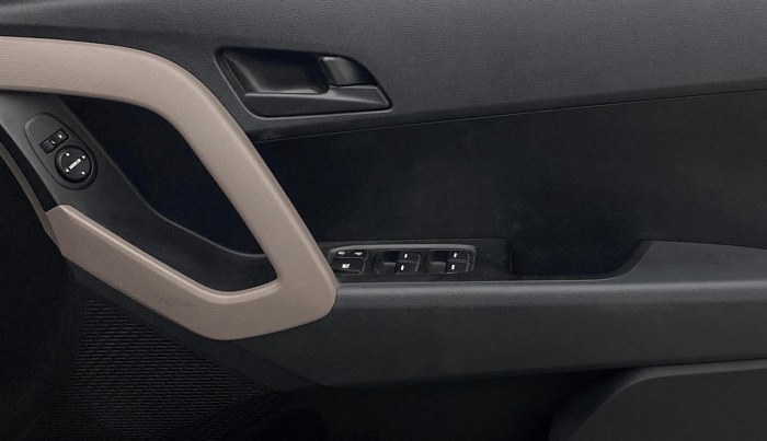 2018 Hyundai Creta E PLUS 1.6 PETROL, Petrol, Manual, 30,917 km, Driver Side Door Panels Control