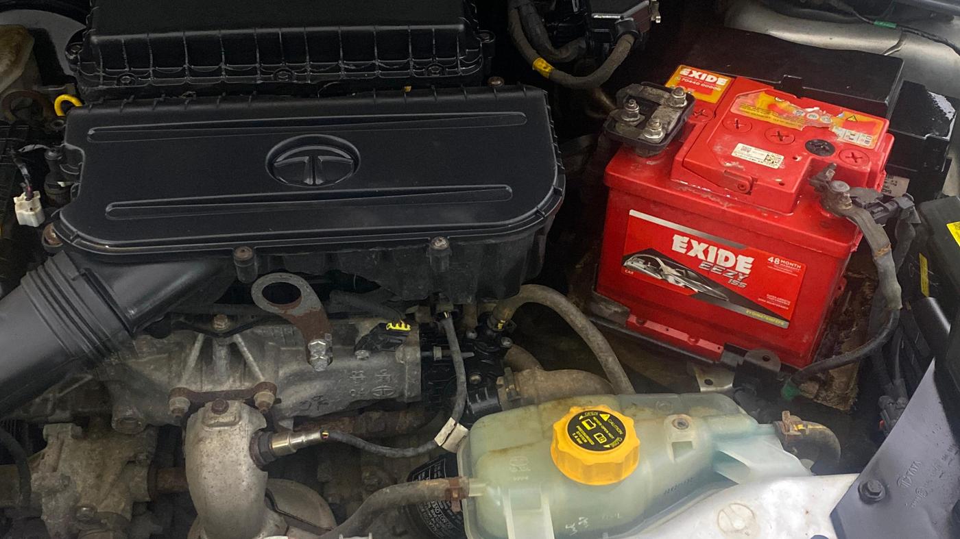 2021 Tata Tiago XZ PLUS PETROL, Petrol, Manual, 12,334 km, Engine View - Left