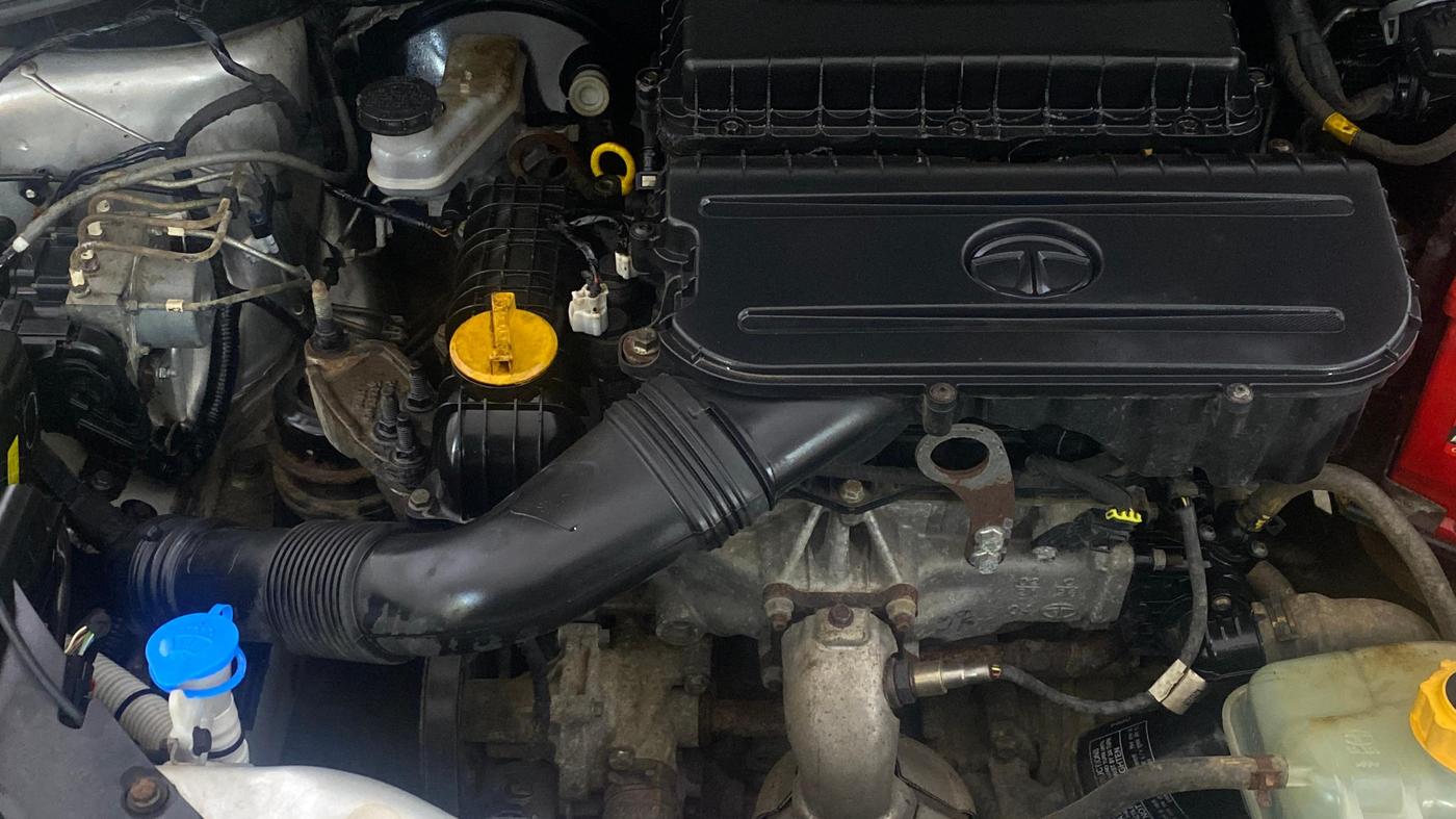 2021 Tata Tiago XZ PLUS PETROL, Petrol, Manual, 12,334 km, Engine View - Right