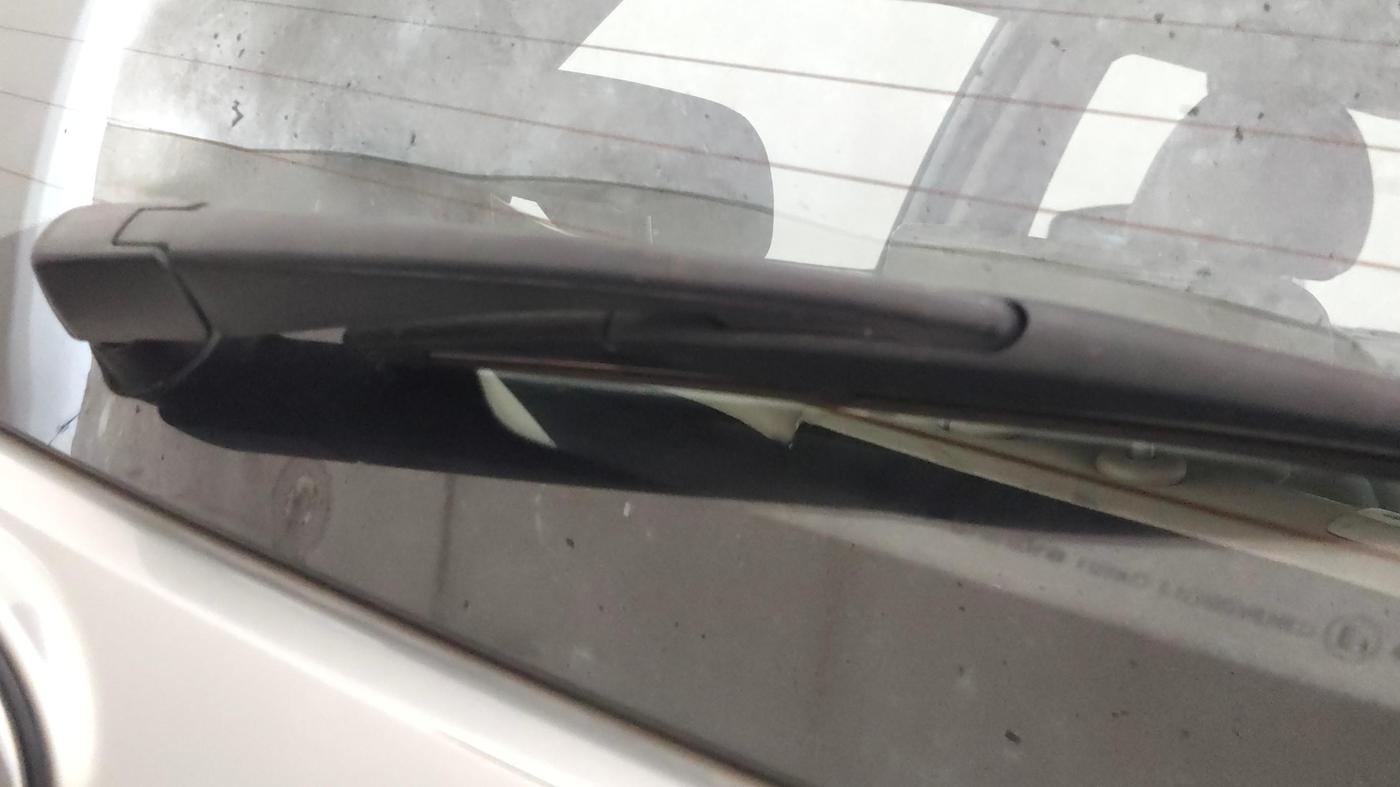 2020 Mahindra XUV300 W8 (O) 1.2 PETROL, Petrol, Manual, 64,152 km, Rear Wiper