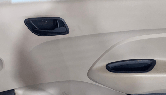 2020 Hyundai NEW SANTRO SPORTZ MT, Petrol, Manual, 93,941 km, Driver Side Door Panels Control