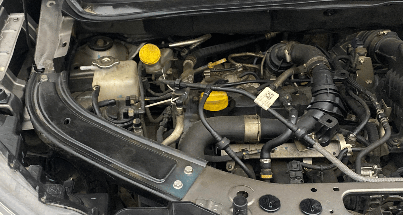2021 Renault Kiger RXZ TURBO CVT DUAL TONE, Petrol, Automatic, 33,297 km, Engine View - Right