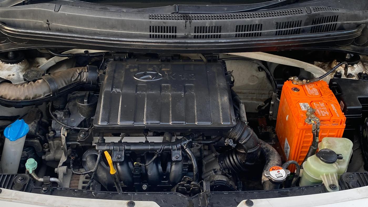2015 Hyundai Grand i10 MAGNA 1.2 KAPPA VTVT, Petrol, Manual, 40,419 km, Engine View