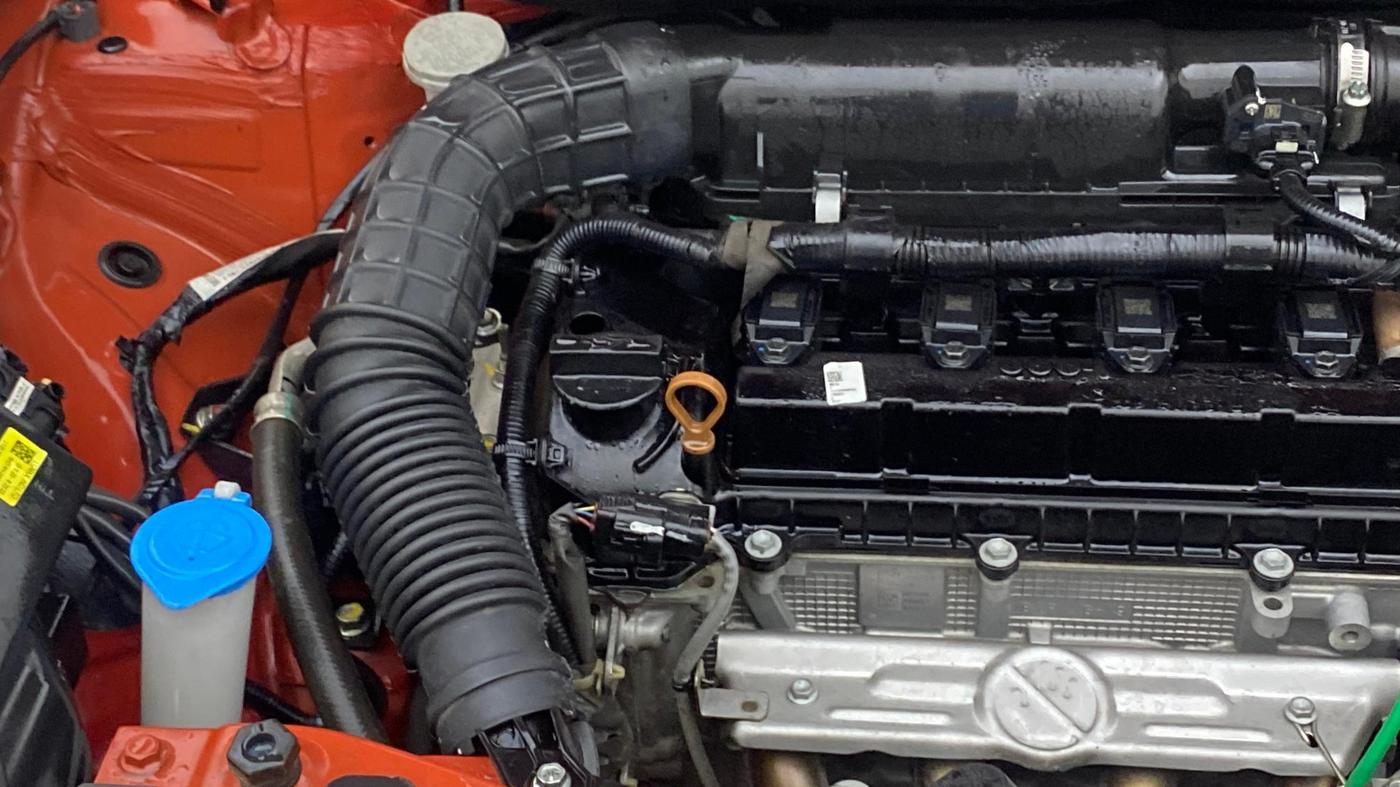 2023 Maruti Swift VXI AMT, Petrol, Automatic, 81,473 km, Engine View - Right