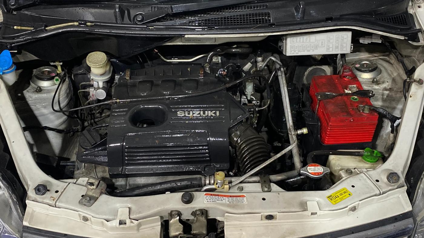 2013 Maruti Zen Estilo VXI, Petrol, Manual, 38,626 km, Engine View