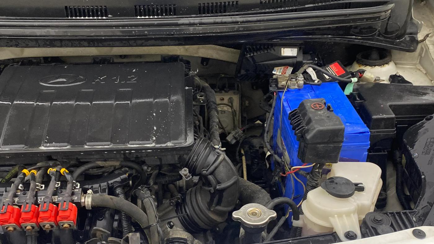 2019 Hyundai Xcent S 1.2, CNG, Manual, 1,18,243 km, Engine View - Left