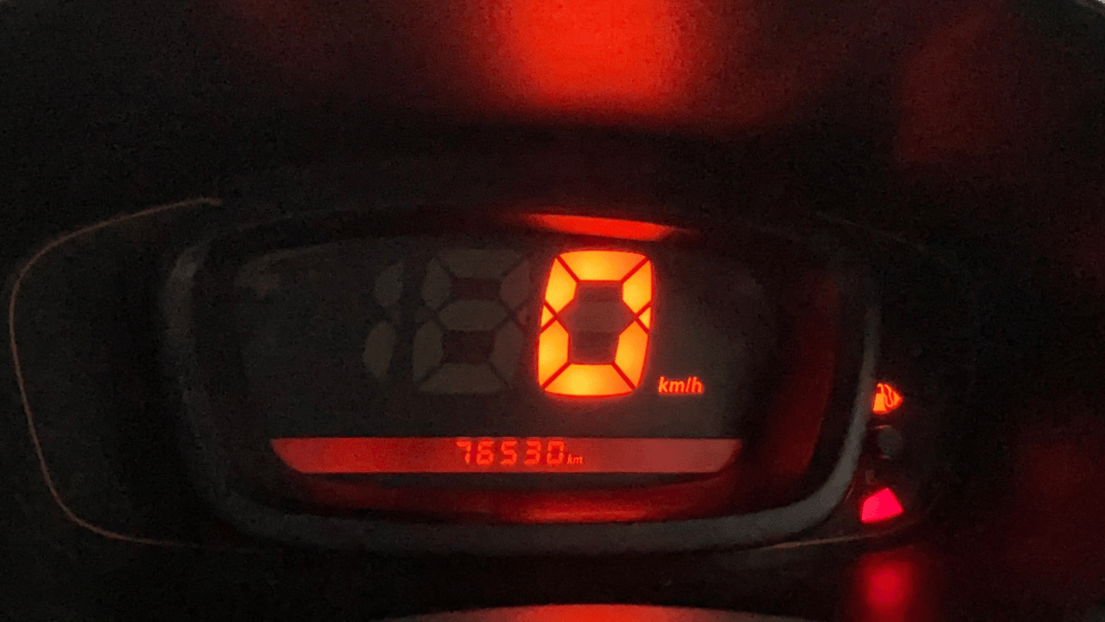 2016 Renault Kwid RXT 0.8, Petrol, Manual, 76,510 km, Odometer Image