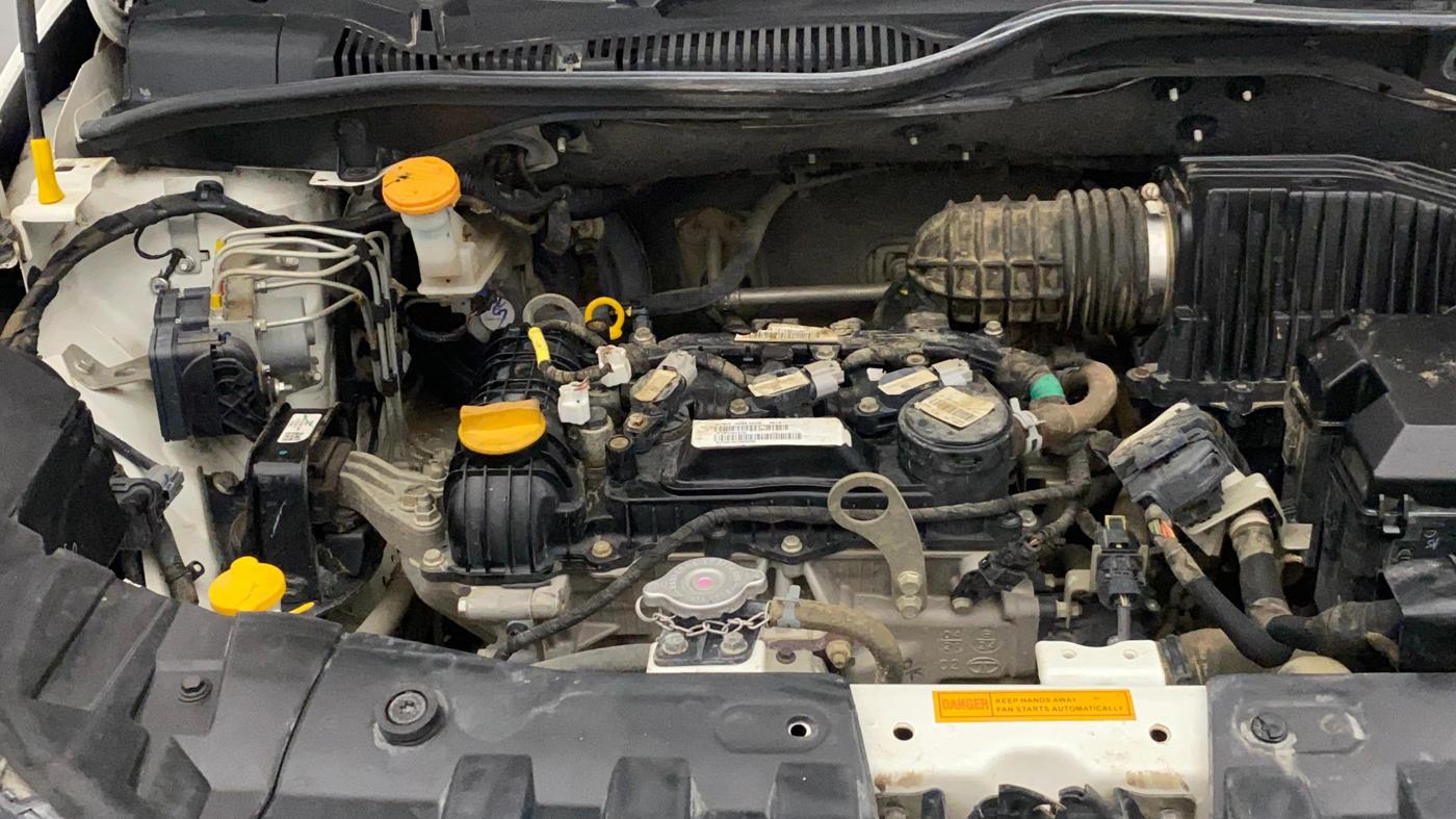 2021 Tata ALTROZ XM PLUS PETROL, Petrol, Manual, 31,982 km, Engine View - Right