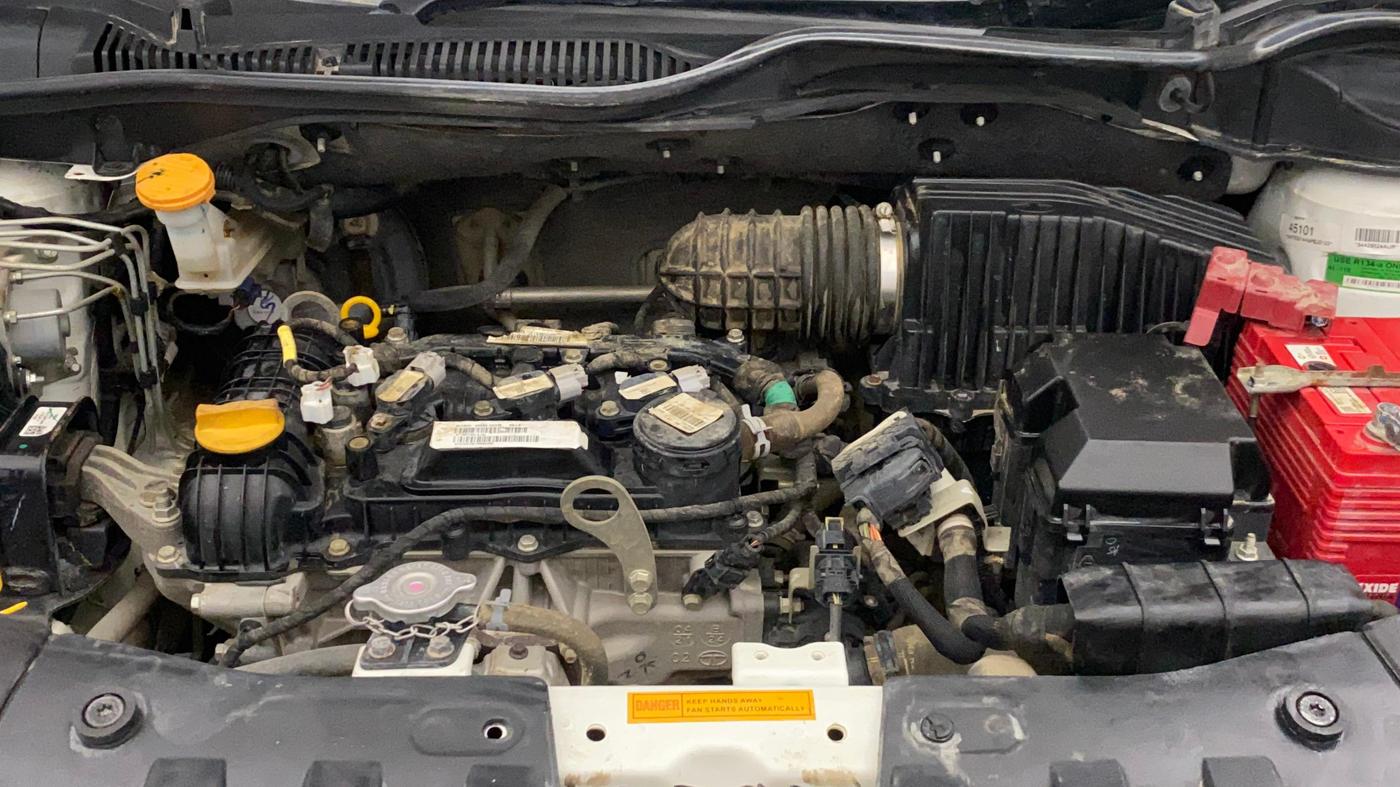 2021 Tata ALTROZ XM PLUS PETROL, Petrol, Manual, 31,982 km, Engine View
