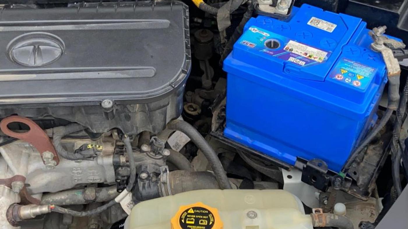 2021 Tata Tiago XZ PLUS PETROL, Petrol, Manual, 28,380 km, Engine View - Left