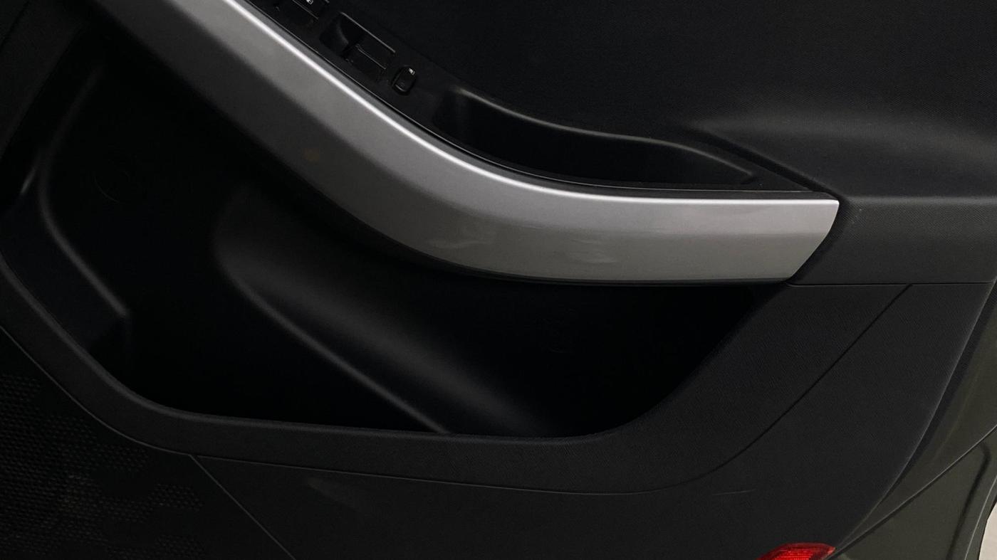 2023 Tata NEXON XM PLUS SUNROOF PETROL, Petrol, Manual, 38,962 km, Driver Side Door Panels Control