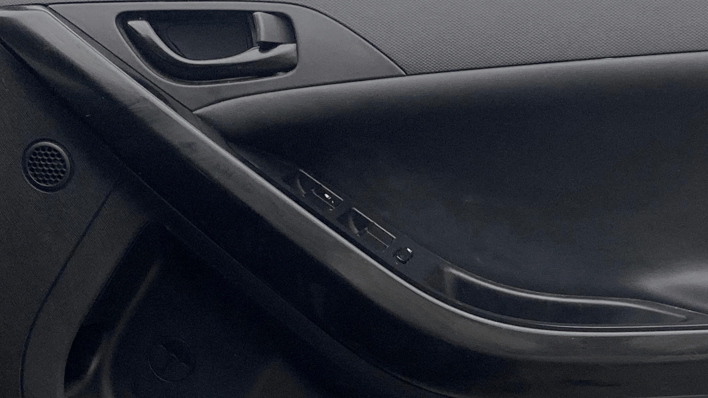 2022 Tata NEXON XZ PLUS (HS) PETROL DARK EDITION, Petrol, Manual, 47,170 km, Driver Side Door Panels Control