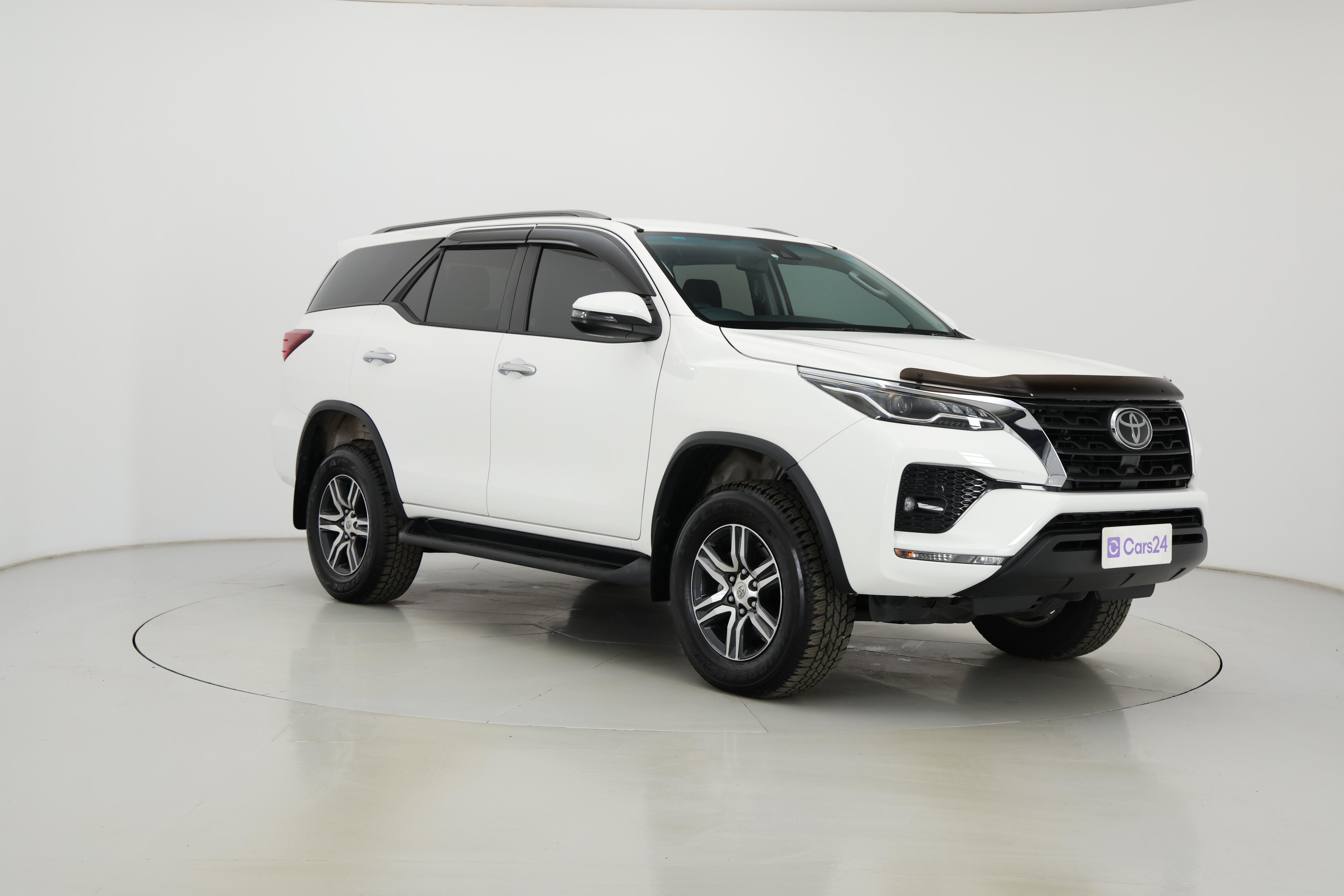 Toyota Fortuner image