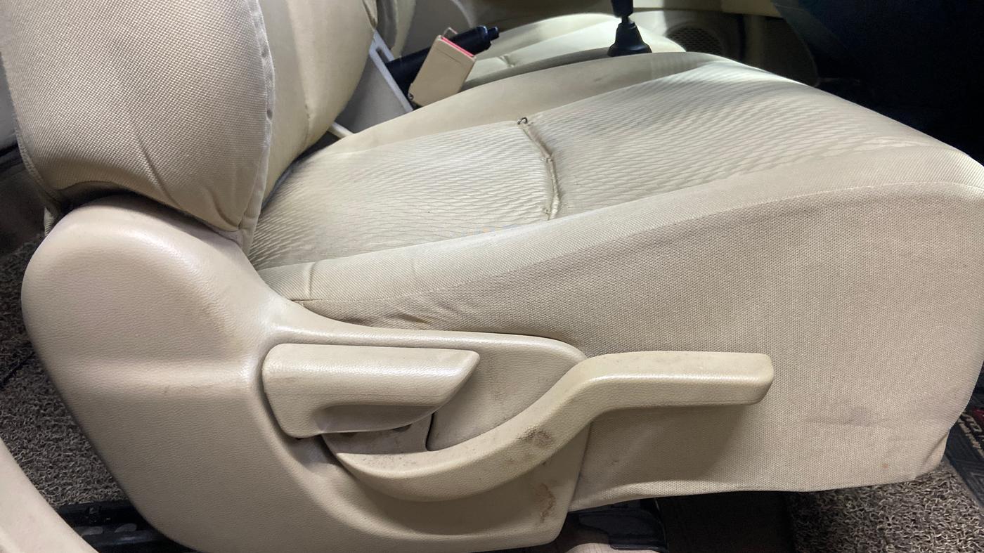 2015 Honda Amaze 1.2L I-VTEC S, Petrol, Manual, 89,918 km, Driver Side Adjustment Panel