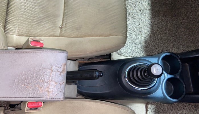 2015 Honda Amaze 1.2L I-VTEC S, Petrol, Manual, 89,918 km, Gear Lever