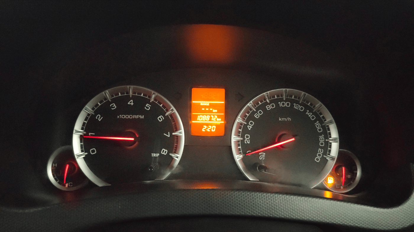 2015 Maruti Swift VXI, Petrol, Manual, 1,08,803 km, Odometer Image