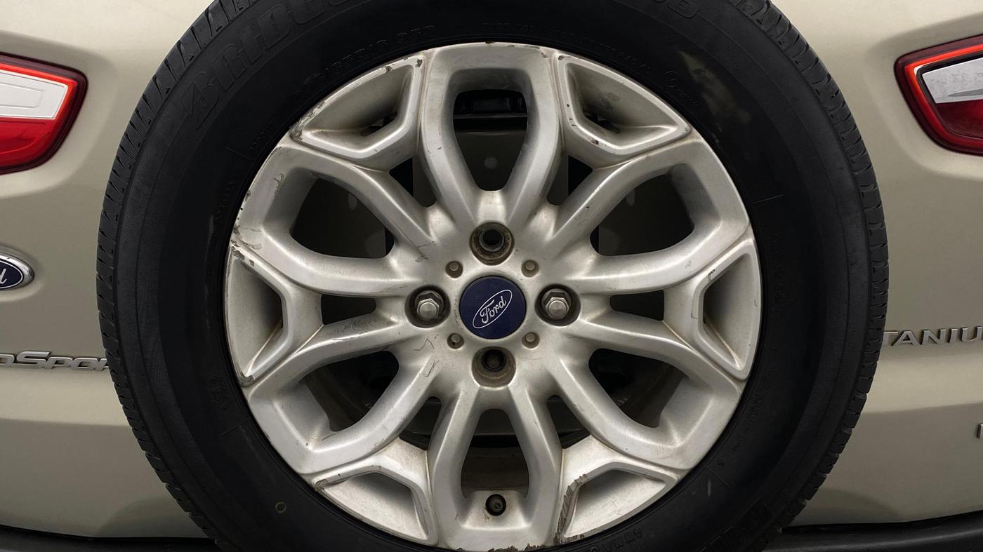 2014 Ford Ecosport TITANIUM 1.5L DIESEL (OPT), Diesel, Manual, 1,33,807 km, Spare Tyre