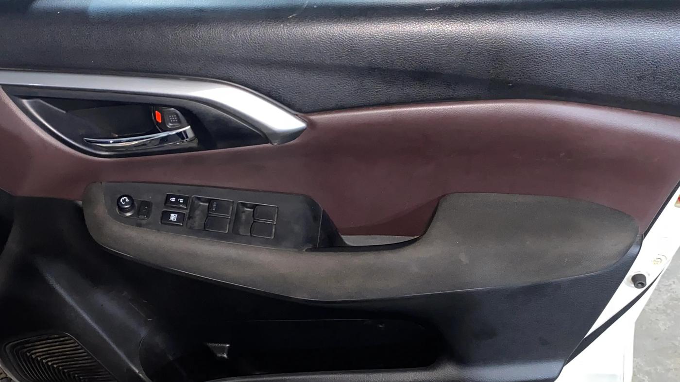 2023 Maruti Grand Vitara DELTA SMART HYBRID, Petrol, Manual, 47,051 km, Driver Side Door Panels Control