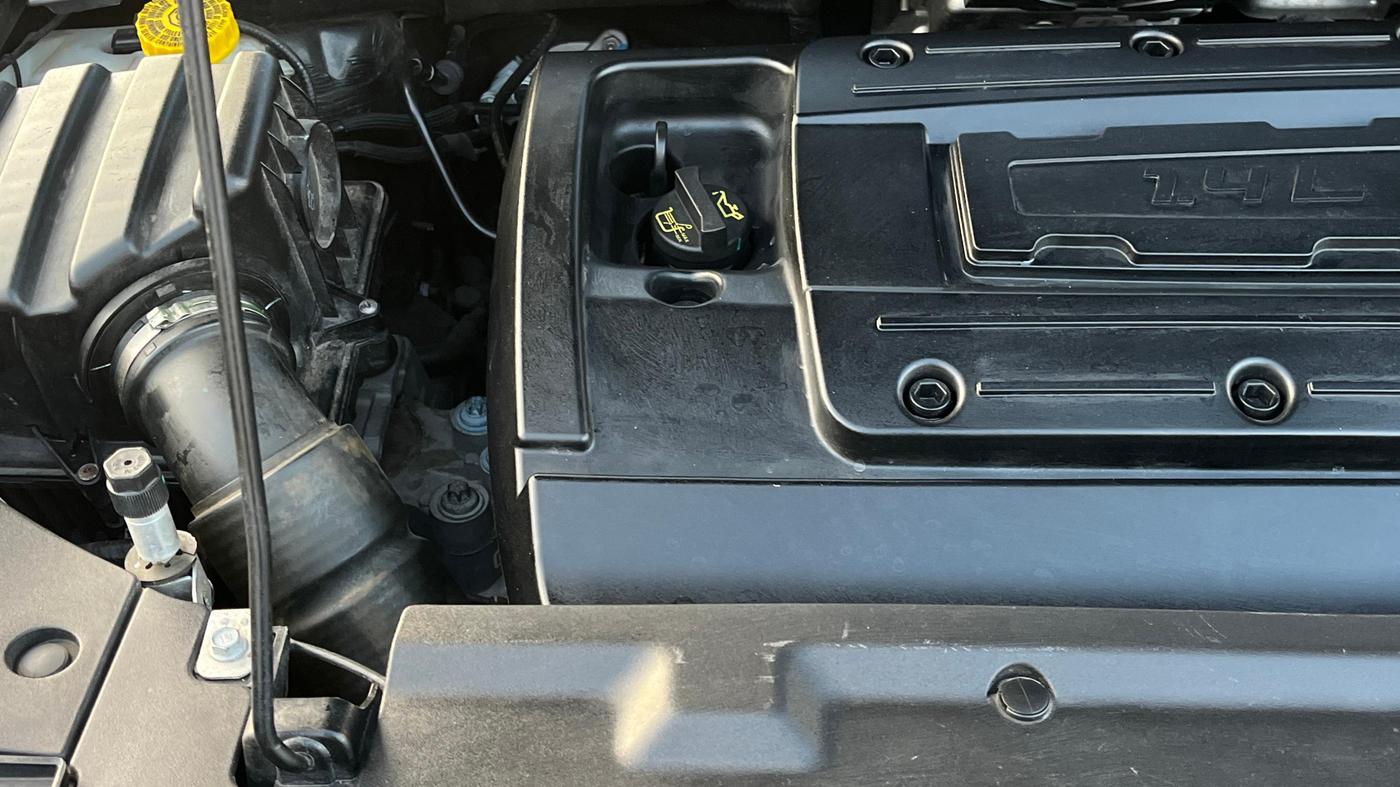 2018 Jeep Compass LIMITED PLUS PETROL AT, Petrol, Automatic, 48,097 km, Engine View - Right