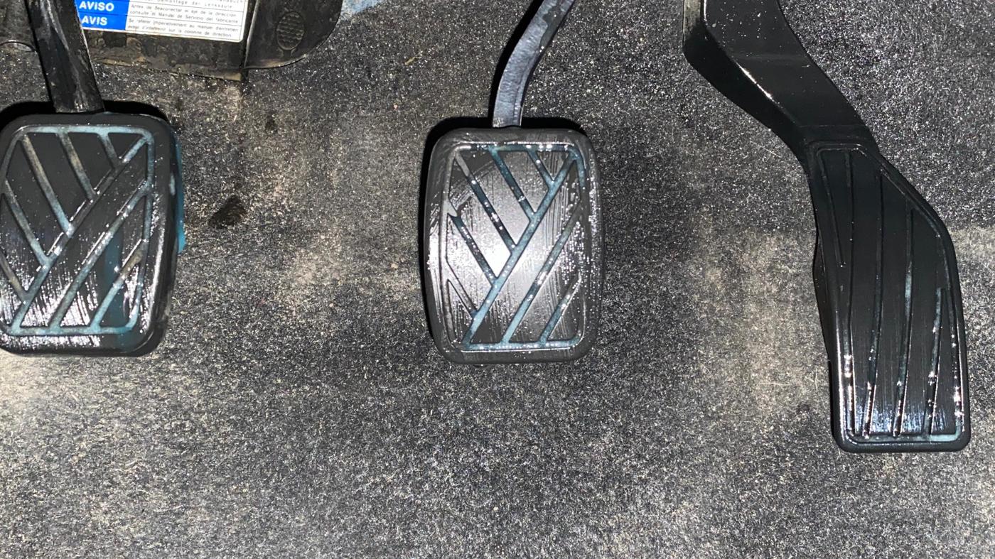 2021 Maruti S Cross ALPHA 1.5, Petrol, Manual, 75,560 km, Pedals