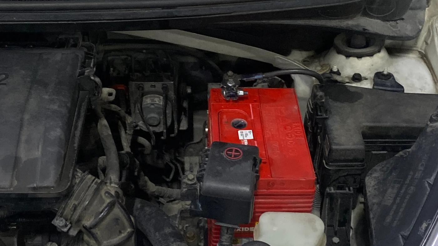 2014 Hyundai Grand i10 ASTA (O) 1.2 KAPPA VTVT, Petrol, Manual, 37,686 km, Engine View - Left