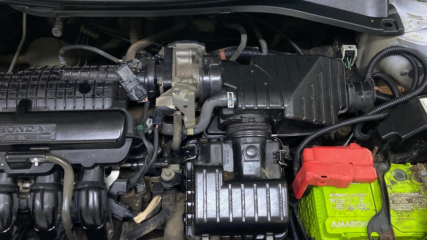 2013 Honda Brio S MT, Petrol, Manual, 94,567 km, Engine View - Left