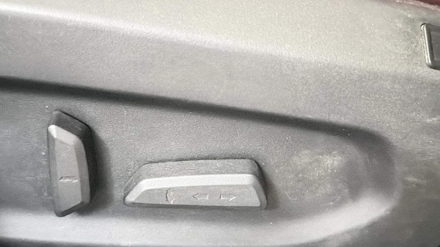 2024 Tata Curvv Accomplished Plus A 1.5 Diesel 6MT, Diesel, Manual, 7,134 km, Driver Side Adjustment Panel