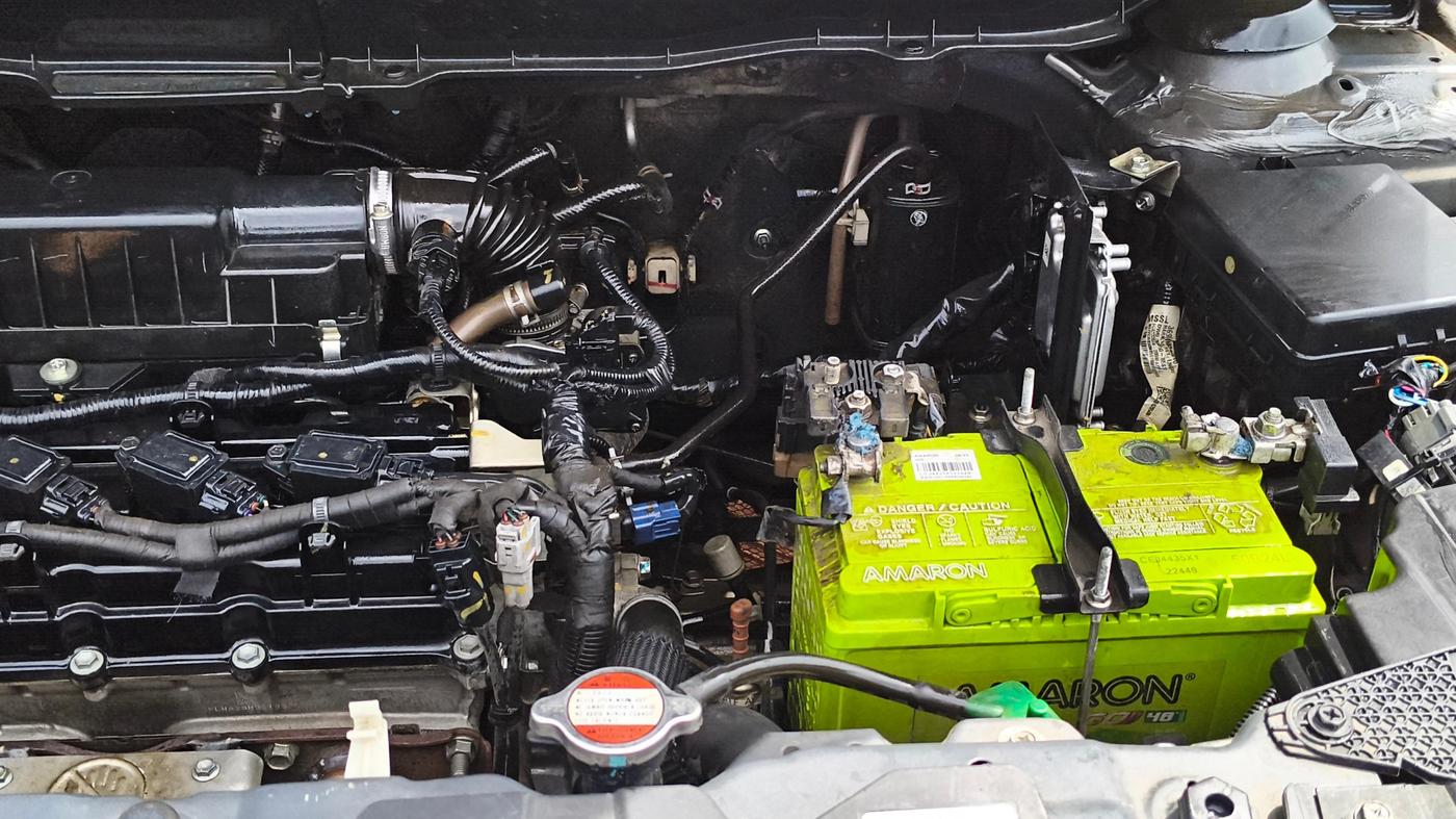 2020 Maruti Vitara Brezza VXI AT SHVS, Petrol, Automatic, 37,921 km, Engine View - Left