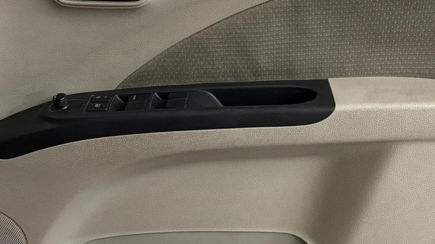 2018 Maruti Celerio ZXI AMT (O), Petrol, Automatic, 47,896 km, Driver Side Door Panels Control