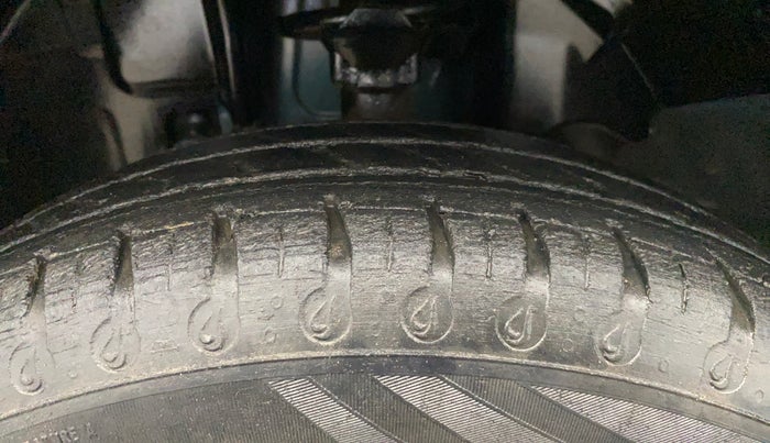 2020 Renault Kwid NEOTECH RXL 0.8, Petrol, Manual, 61,072 km, Left Front Tyre Tread