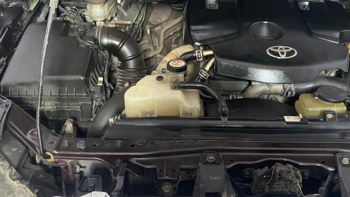 2018 Toyota Innova Crysta 2.8 ZX AT 7 STR, Diesel, Automatic, 1,07,889 km, Engine View - Right
