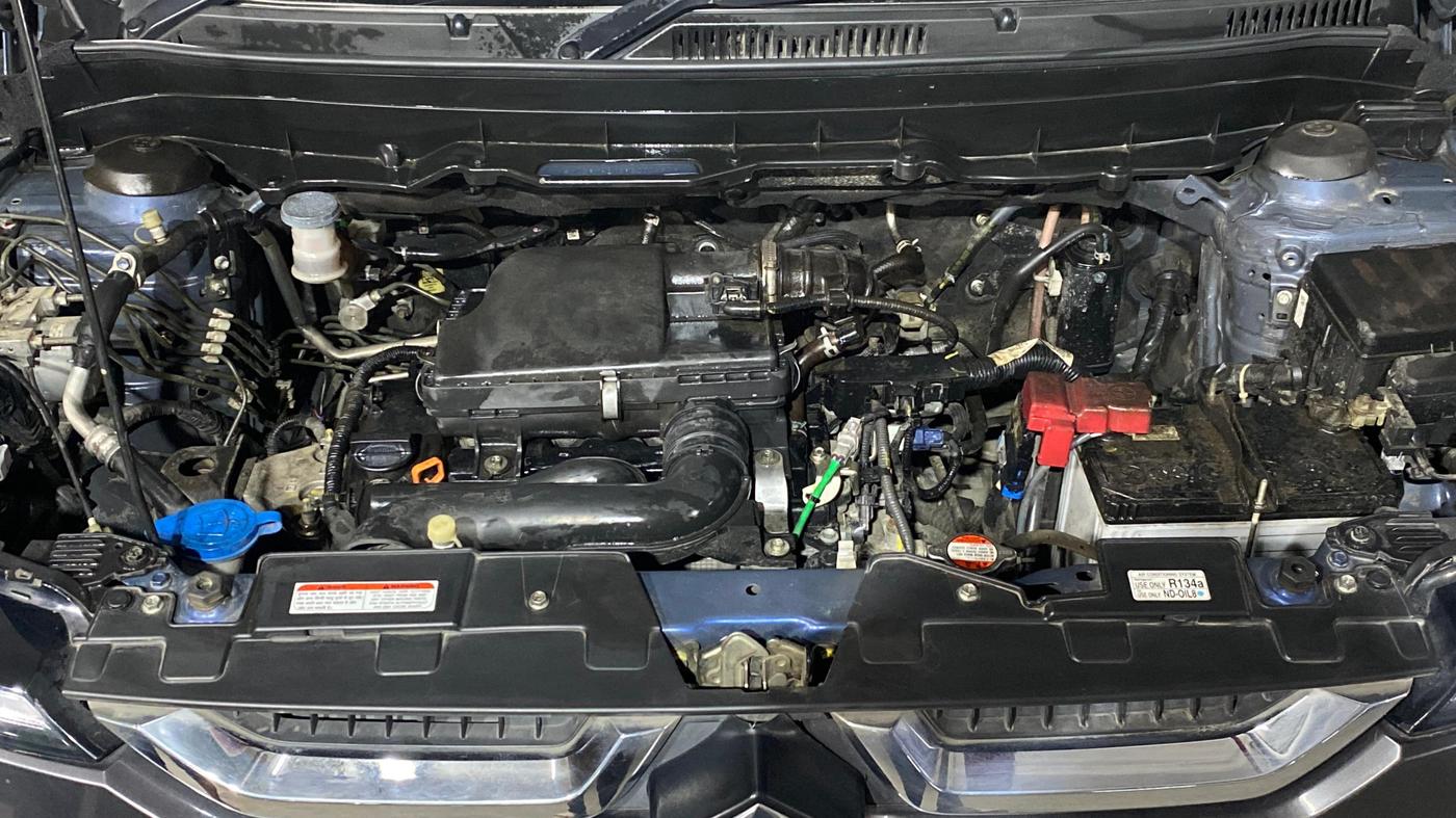 2023 Maruti BREZZA VXI SMART HYBRID, Petrol, Manual, 37,181 km, Engine View