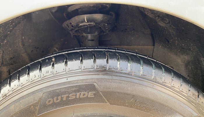 2019 Hyundai NEW SANTRO MAGNA, Petrol, Manual, 1,510 km, Right Front Tyre Tread