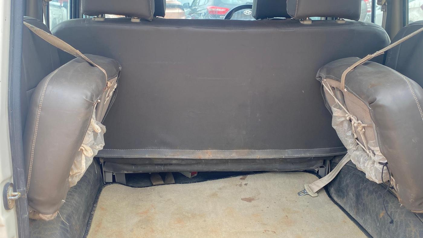 2023 Mahindra Bolero B6 (O), Diesel, Manual, 29,769 km, Boot Inside