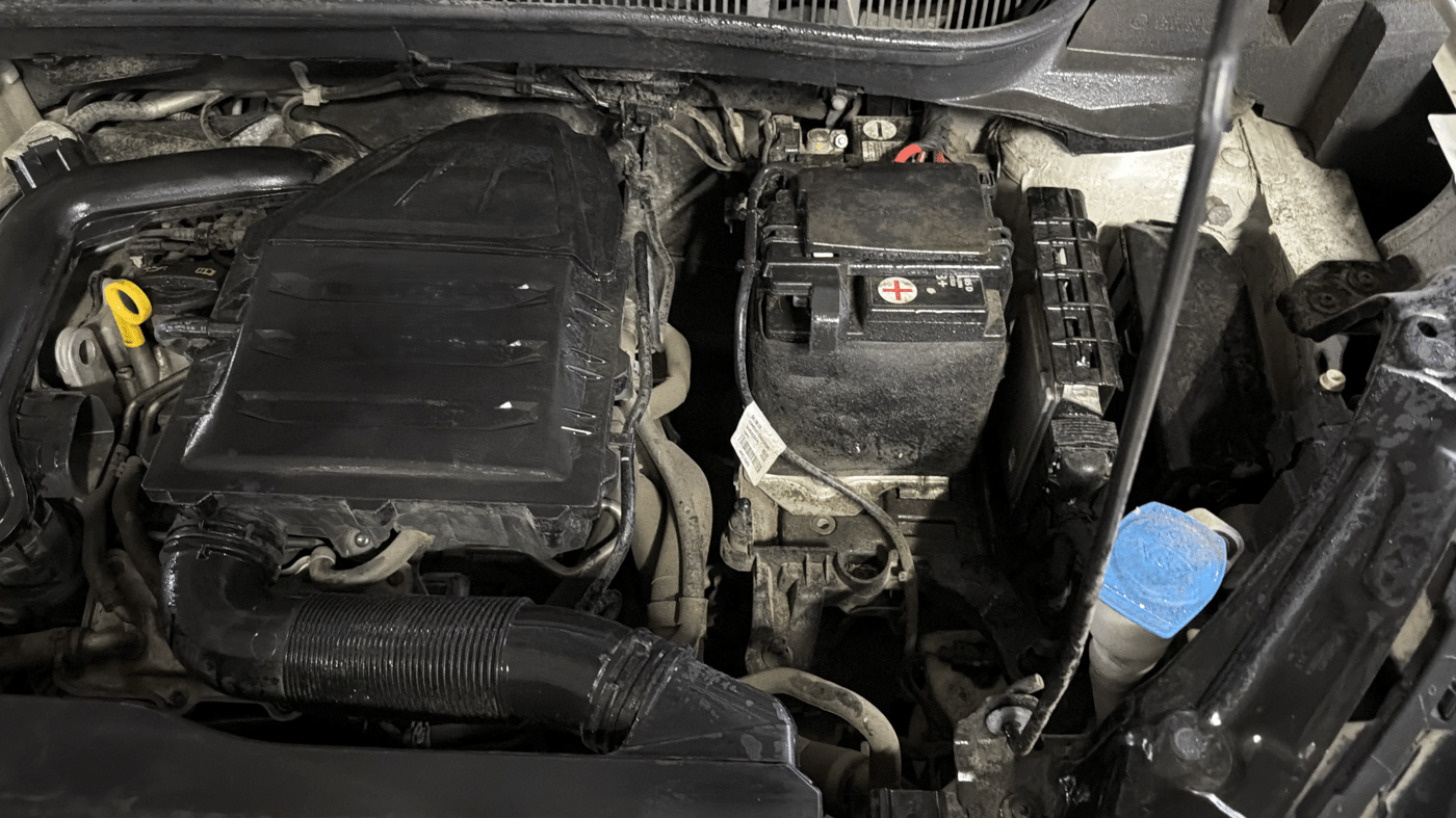 2023 Skoda KUSHAQ Active plus 1.0 TSI , Petrol, Manual, 24,526 km, Engine View - Left